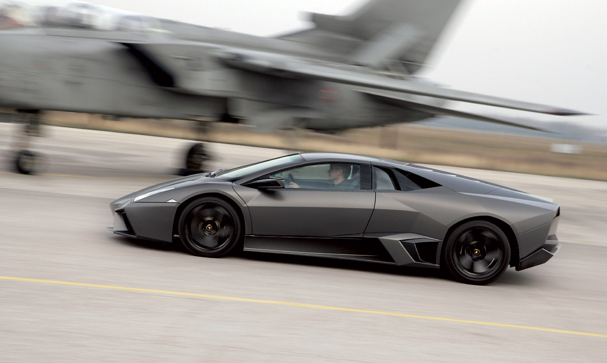 [Lamborghini_Reventon_5.jpg]